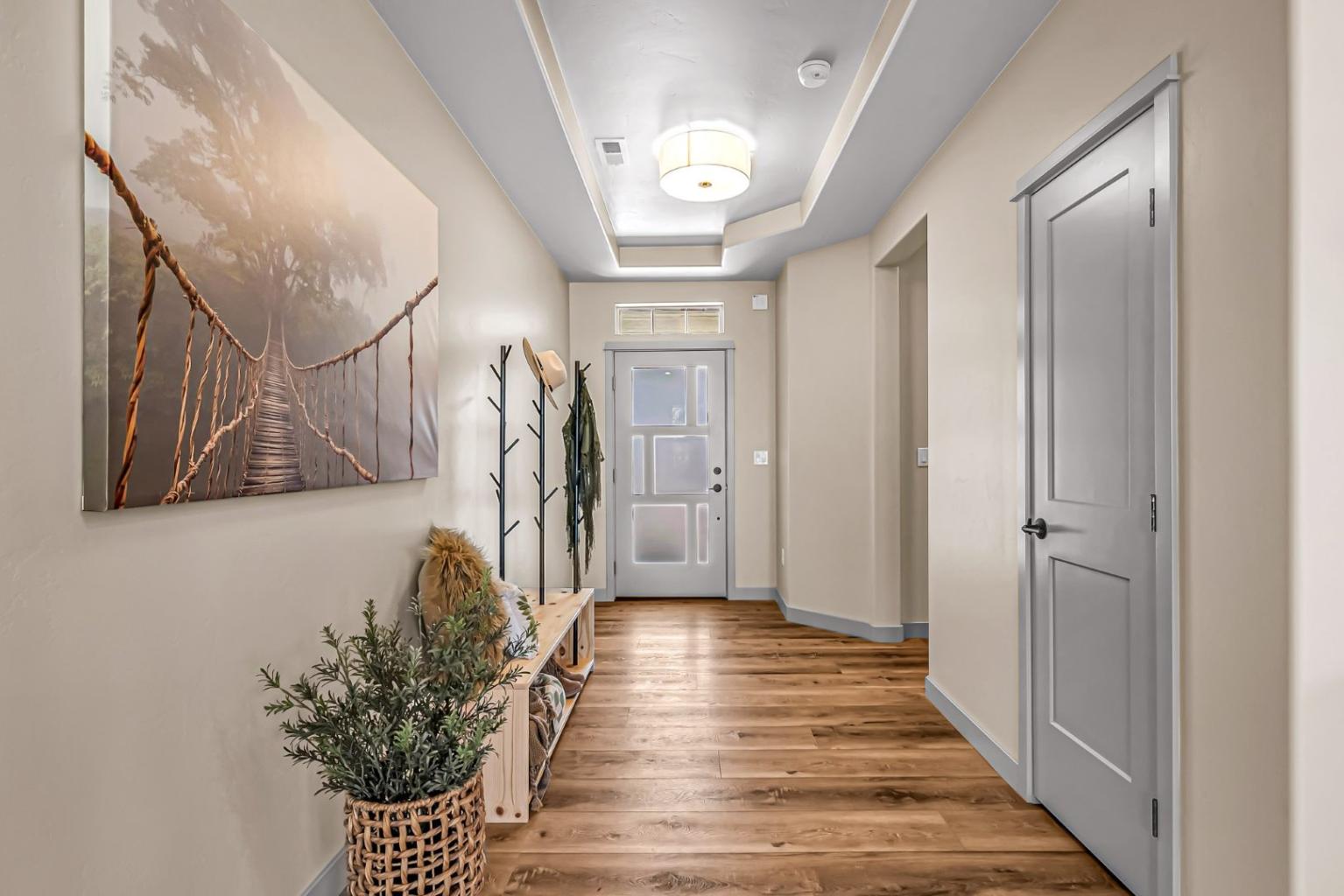 larkspur_entry facing door